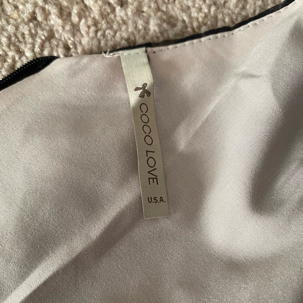 ModCloth Lace Dress - Picture 4 of 4